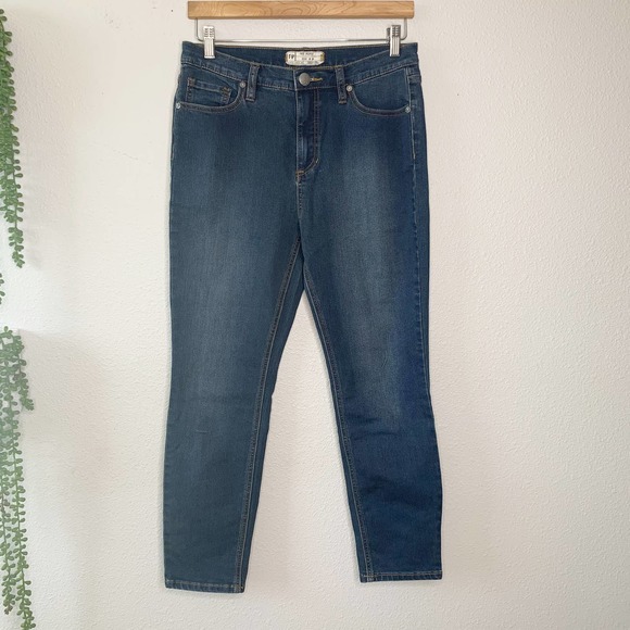 Free People Dark Wash Blue Stretch Denim Jeans Women's Size 29 - Picture 8 of 8